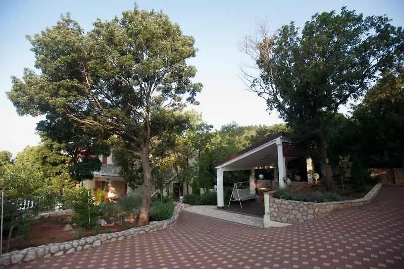 Apartments In Povile 43077