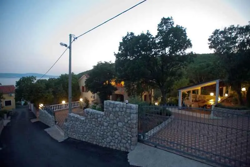 Apartments In Povile 43077