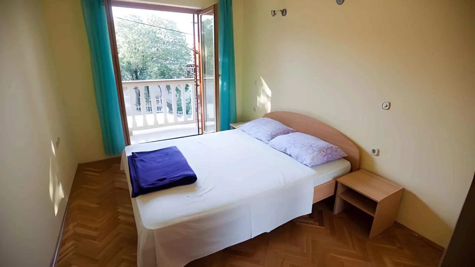 Apartments In Povile 43077